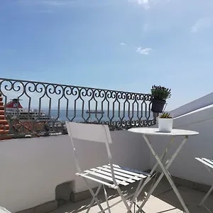 Little River View Triplex In Alfama Apartment