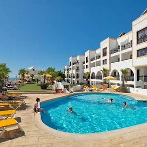apartamentos-cerro-malpique.hotelaalgarve.com/